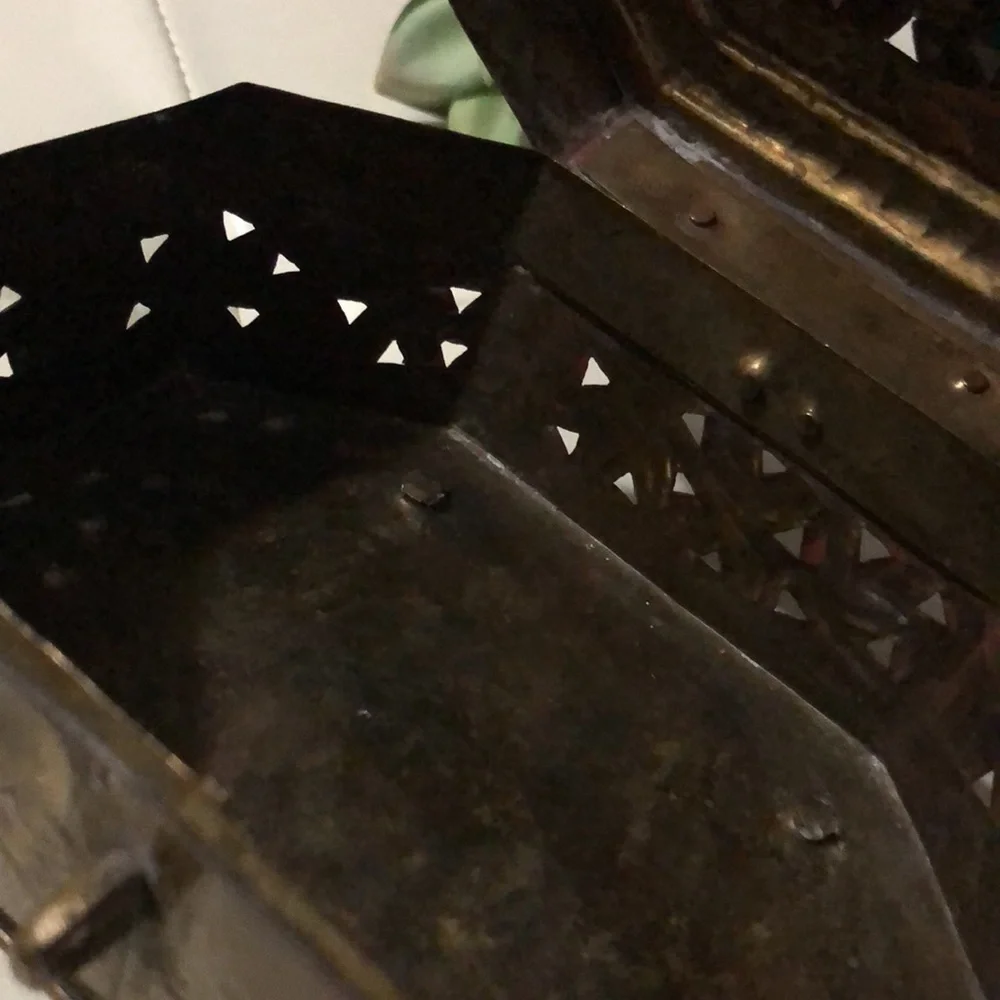 Vintage Brass Cricket Box-5x3.5x3
